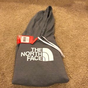 Size m Brand New North Face sweatshirt